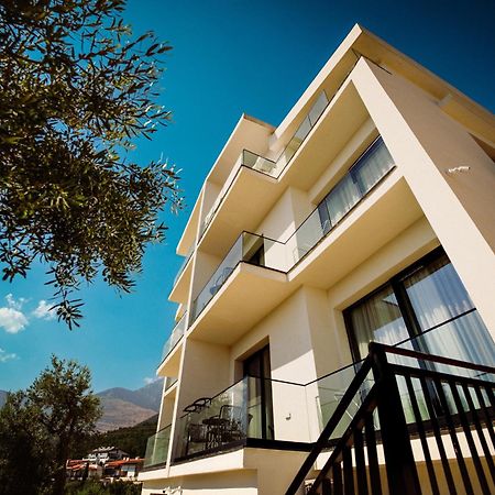 Hotel Vila 19 Dhermi Exterior photo